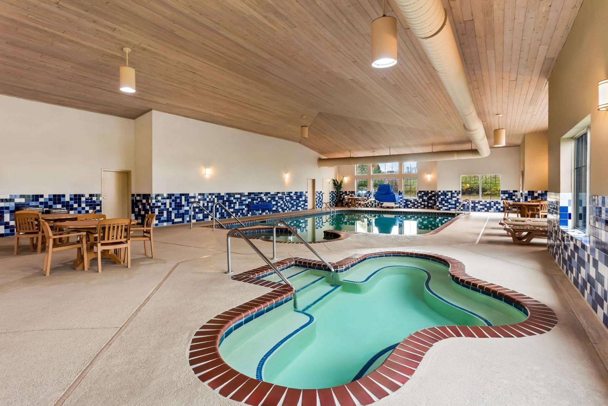 Country Inn & Suites By Radisson, Portage, In Εξωτερικό φωτογραφία